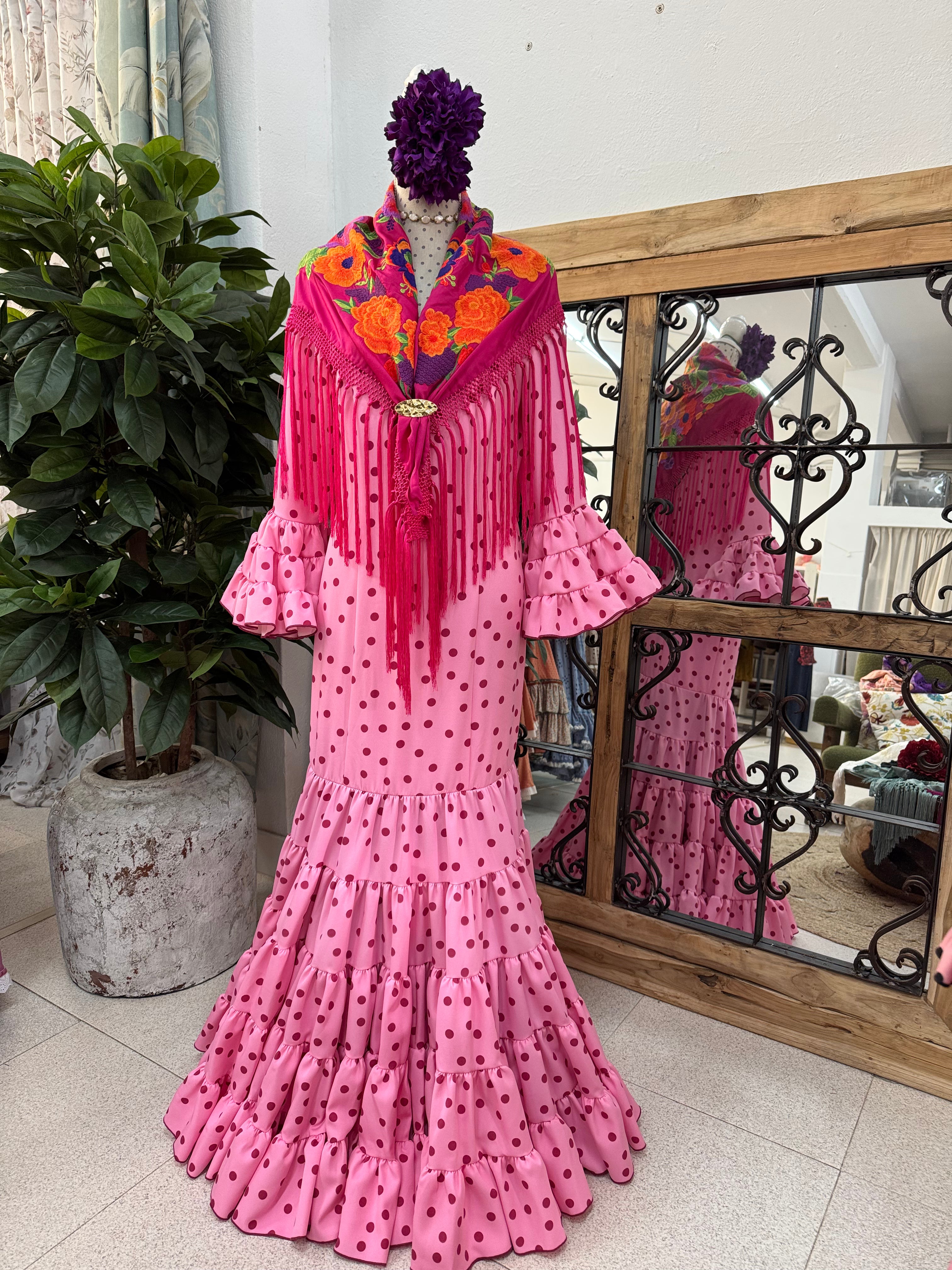 Traje de Flamenca Mod.Cordobesa Bioelastico Rosa con Burdeos