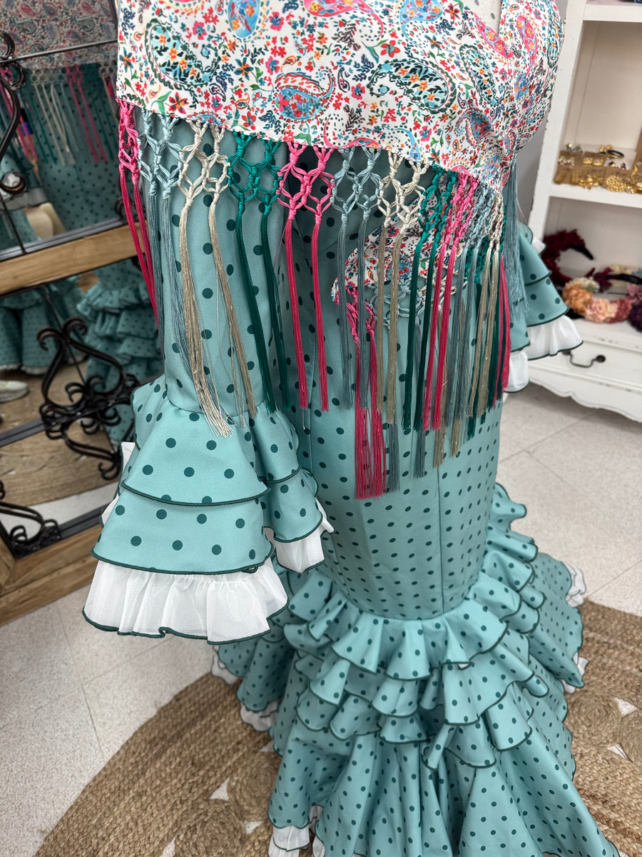 Vestido Flamenca Modelo Macu Verde con Verde T.36