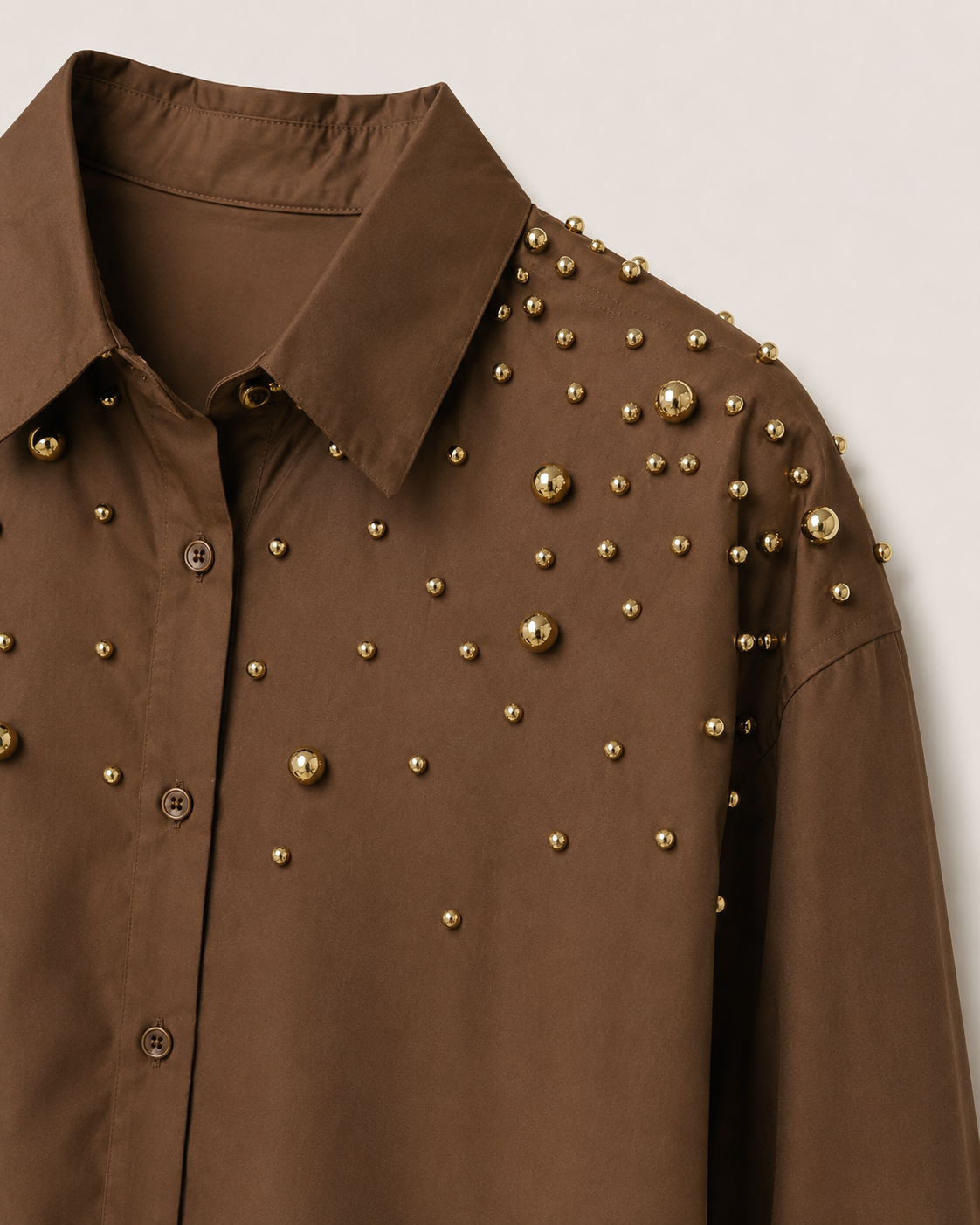 Camisa Detalles Dorados