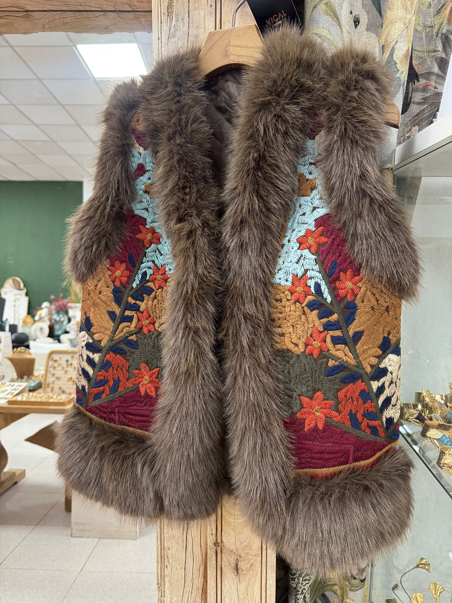 Chaleco Boho Bordado