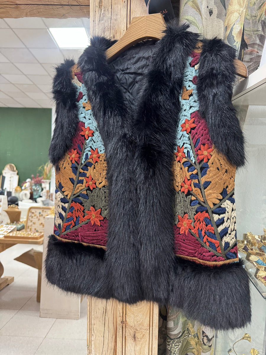 Chaleco Boho Bordado