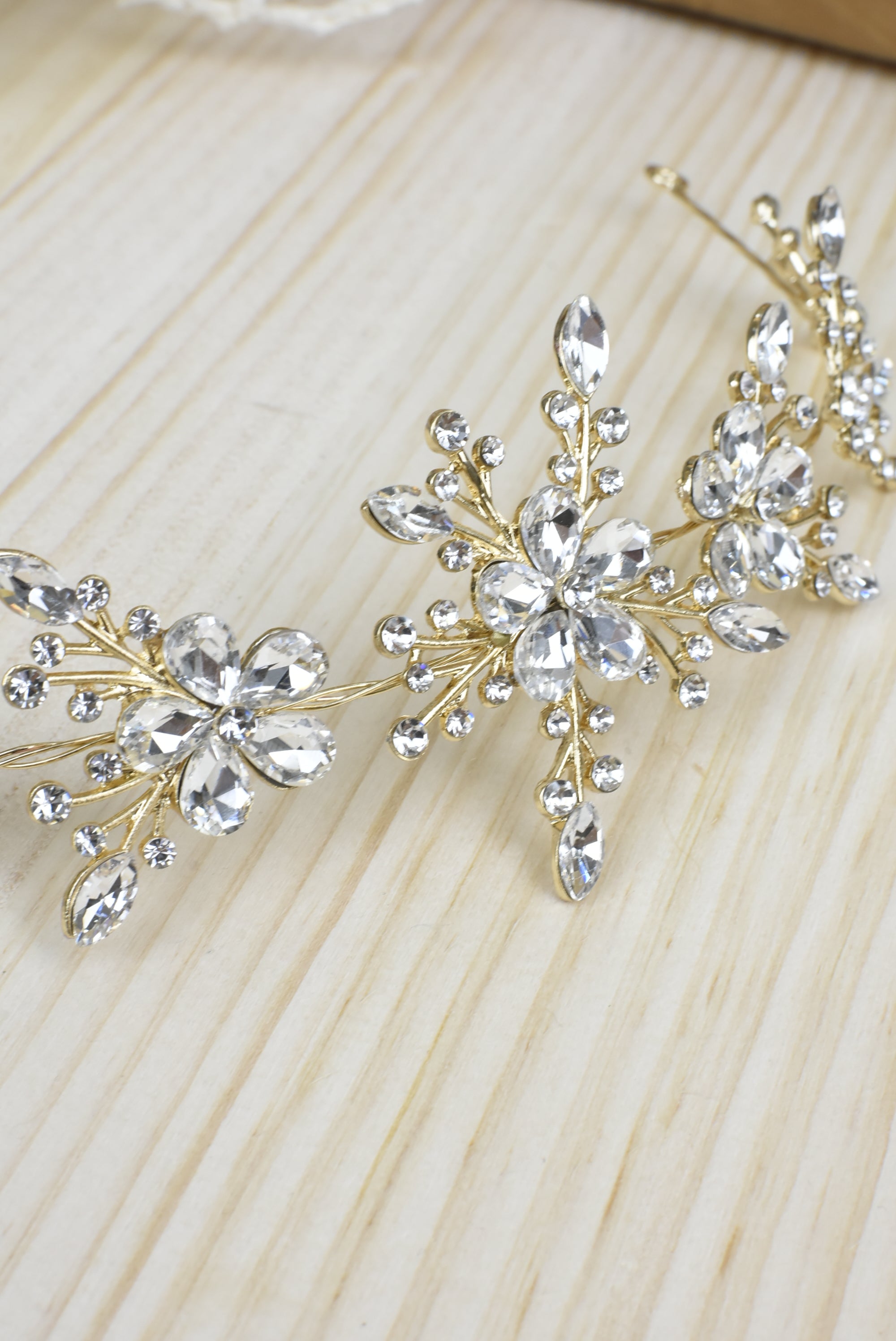 Tiara Estrella Brillo